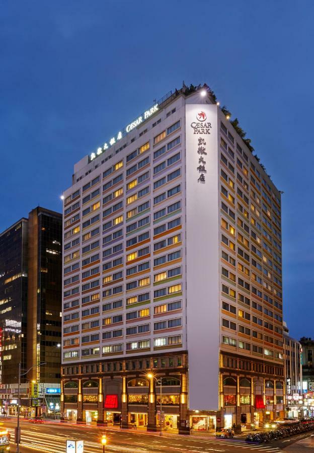Caesar Park Hotel Taipei Bagian luar foto